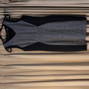 Women's Size 10 The Limited Sleeveless Sheath V-Neck Black & Gray Dress